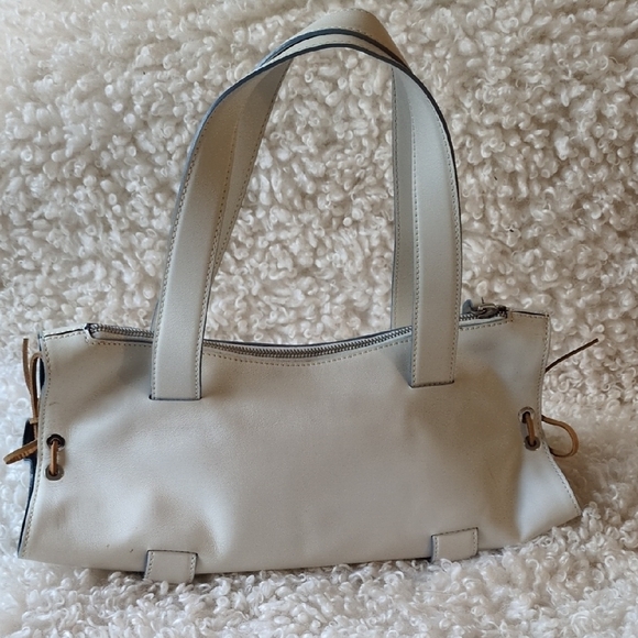 Tod's Shoulder Bag - Picture 3 of 16